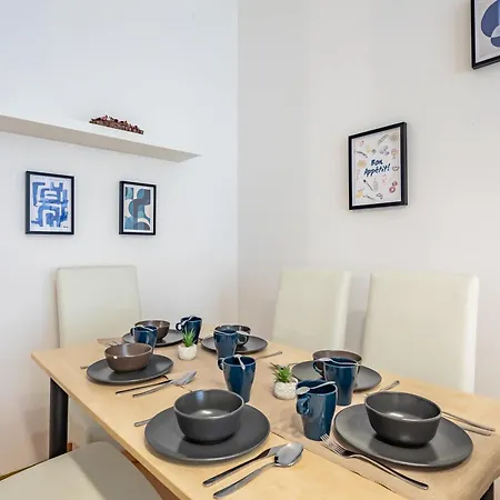 Riverside Cozy And Spacious * بودابست