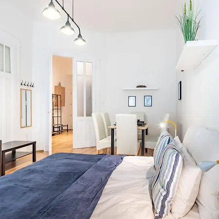 公寓 Riverside Cozy And Spacious