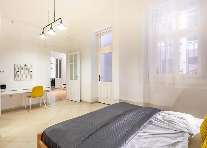 Riverside Cozy And Spacious * 布达佩斯