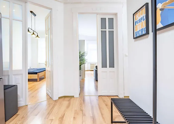 Riverside Cozy And Spacious Apartament
