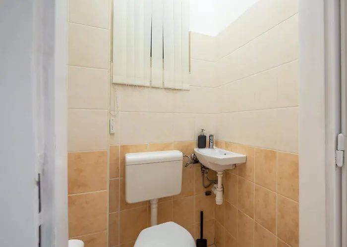 Riverside Cozy And Spacious Apartament *
