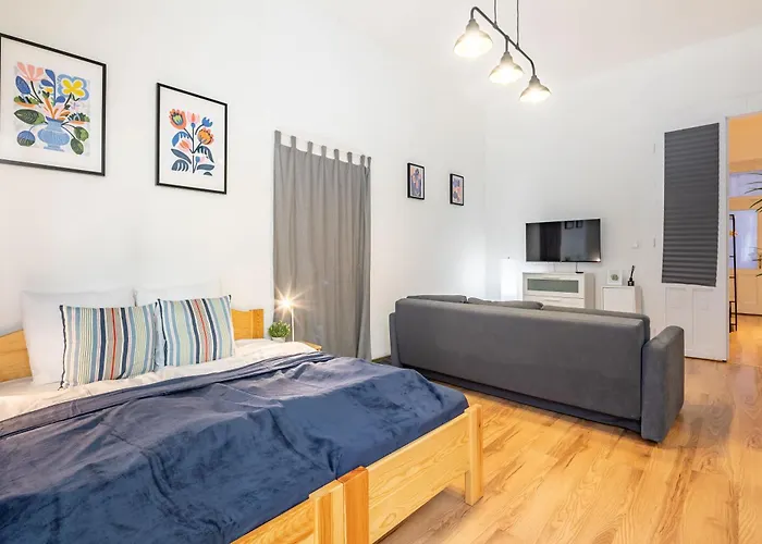 Riverside Cozy And Spacious